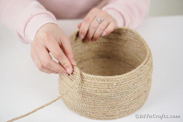 Gluing a rope side on basket
