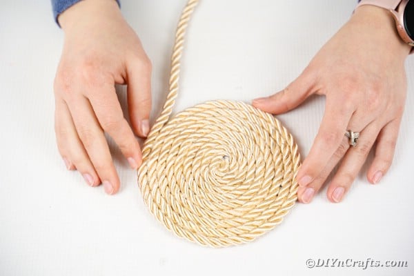 Gluing rope into a circle
