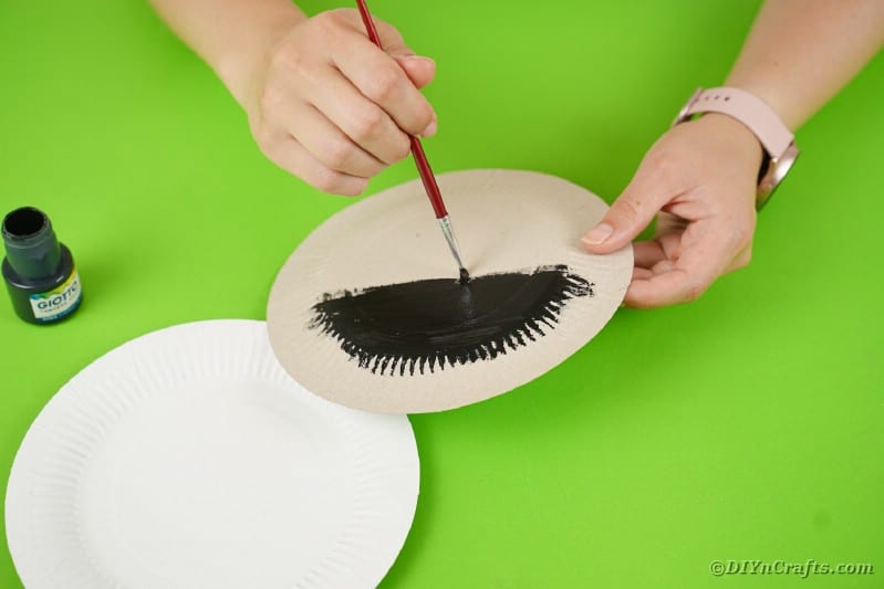 Painting a plate black