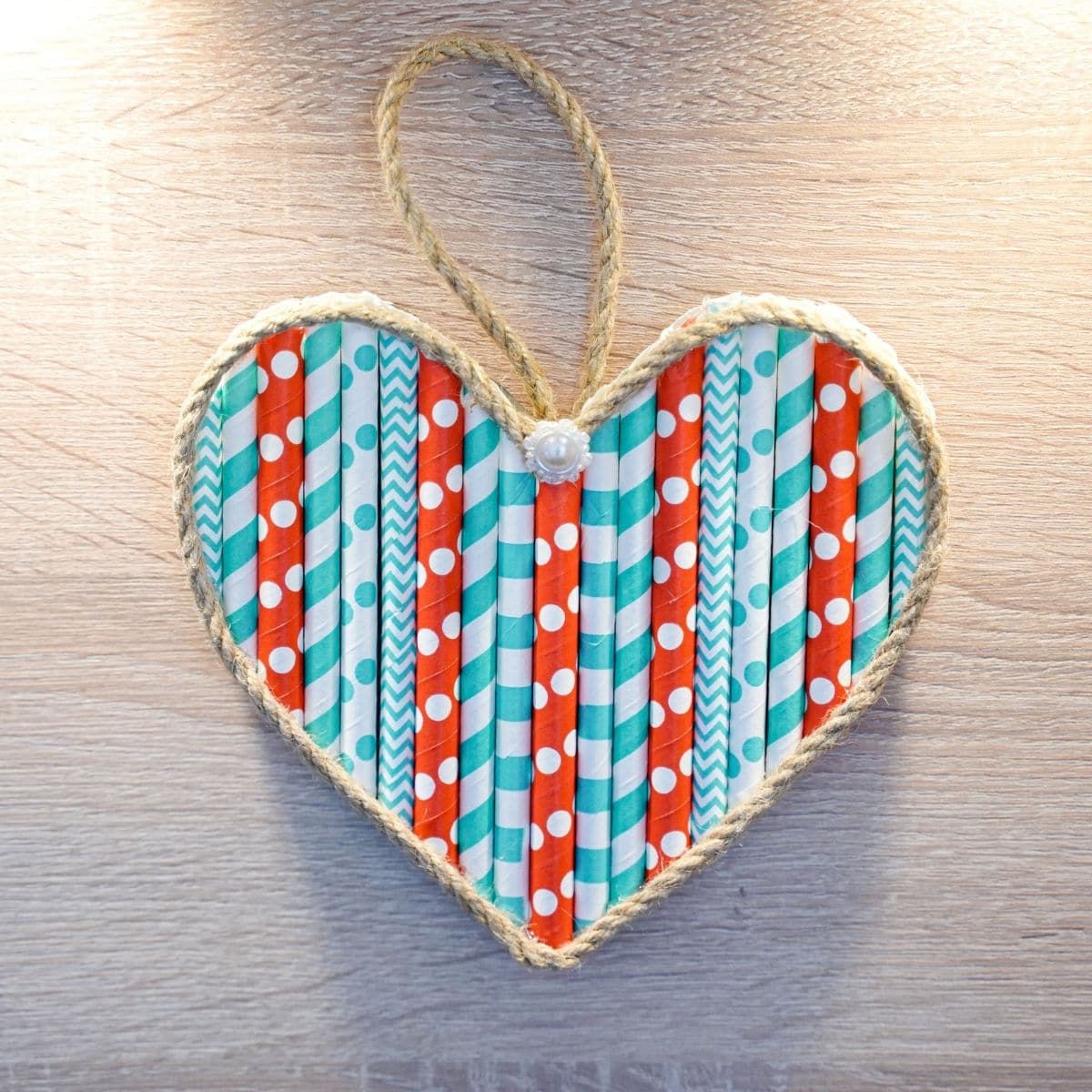 DIY Paper Heart Wreath - The Kitchen Table Classroom