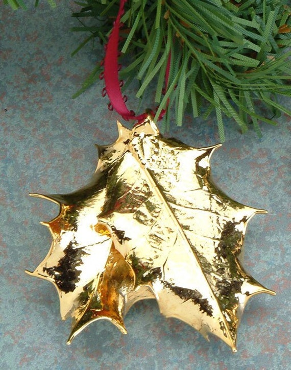Real Holly Leaves Dipped in 24k Gold Christmas Ornament | Etsy