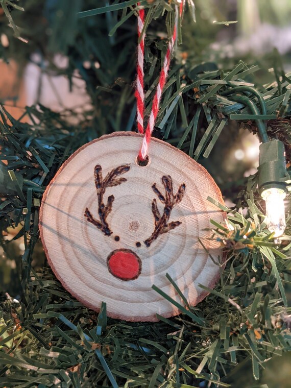 Reindeer Natural Wood Slice Ornament | Etsy