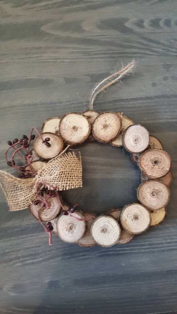 Beautiful Wood Slice Wreath Ornament 18 | Etsy