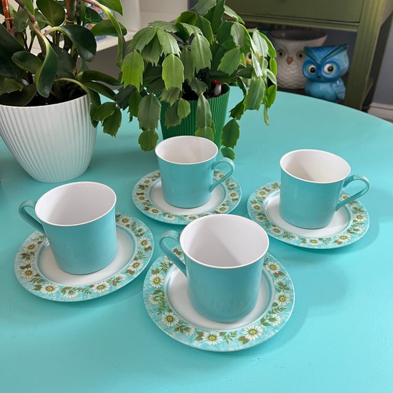Vintage Oneida Deluxe Coffee Cups With Saucers Plastic Tea - Etsy
