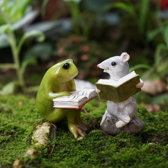 Miniature Small Frog and Mouse Reading Book Animal Figurines - Etsy