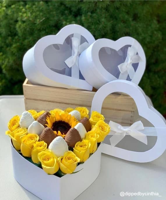 Set of 3 Heart Shaped Flower Gift Box With Bow 8048 flowers - Etsy