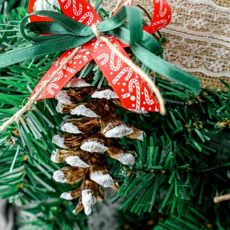 Pinecone Christmas Ornaments (Easy Craft)