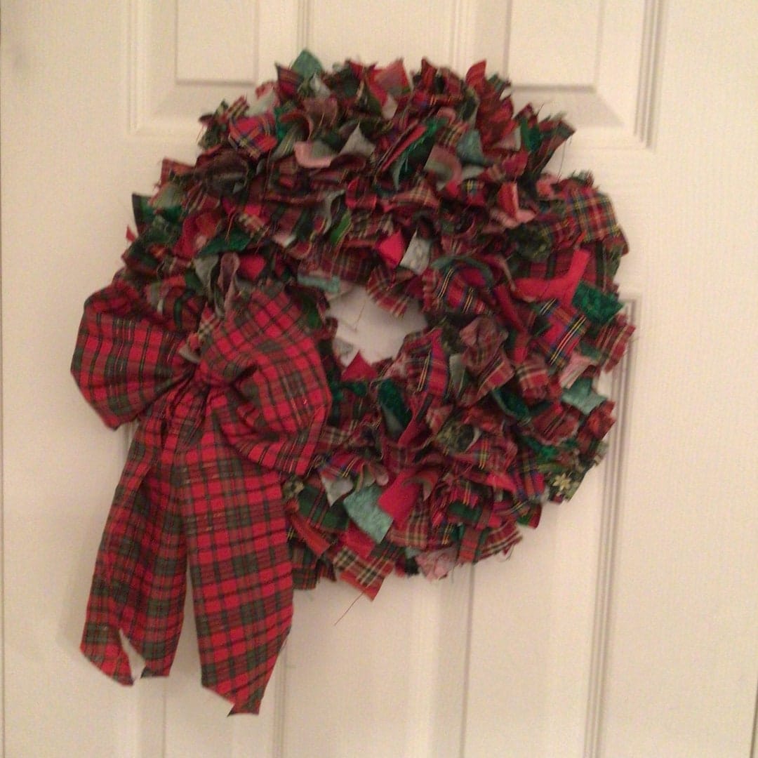 14 Tartan Christmas Plaid Rag Fabric Wreath Red Green - Etsy