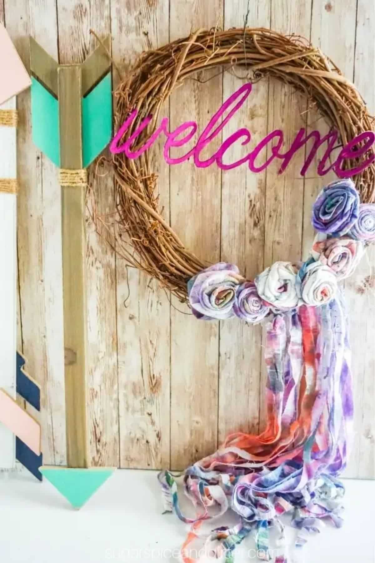 DIY Tie Dye Welcome Wreath