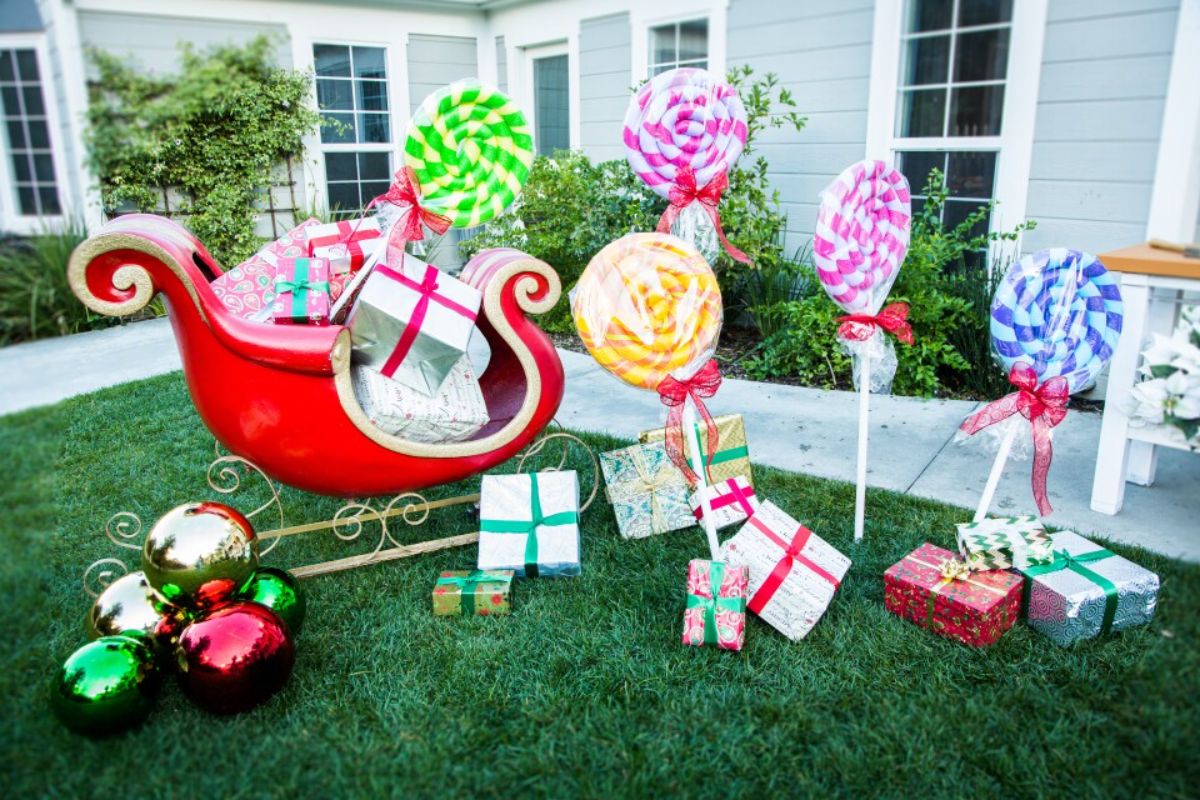 Pool Noodle Yard Lollipops