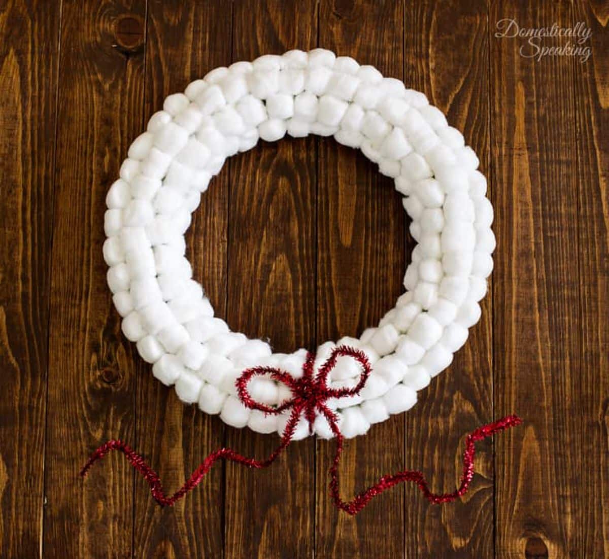 Easy Snowball Wreath with Cotton Balls