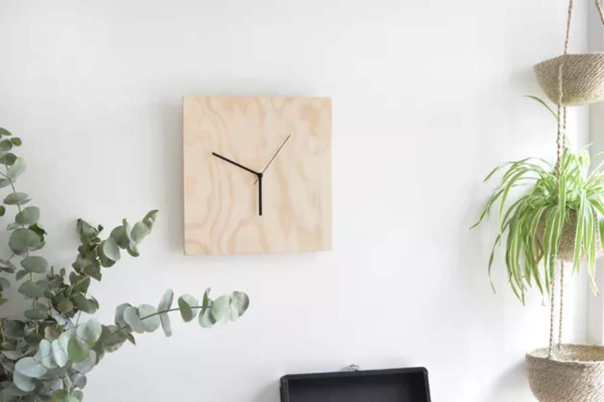 DIY Modern Chic Plywood Clock