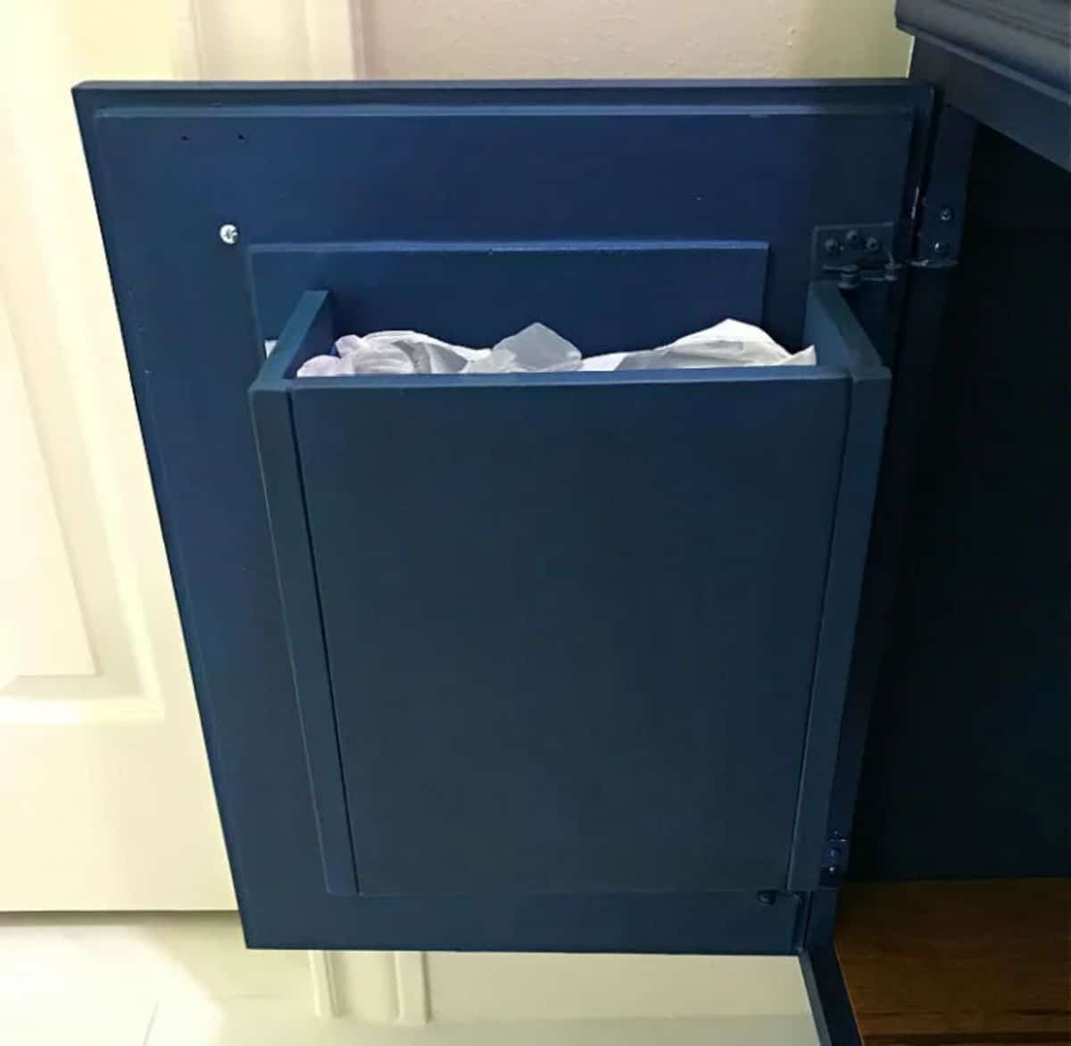 Easy DIY Cabinet Door Trash Can
