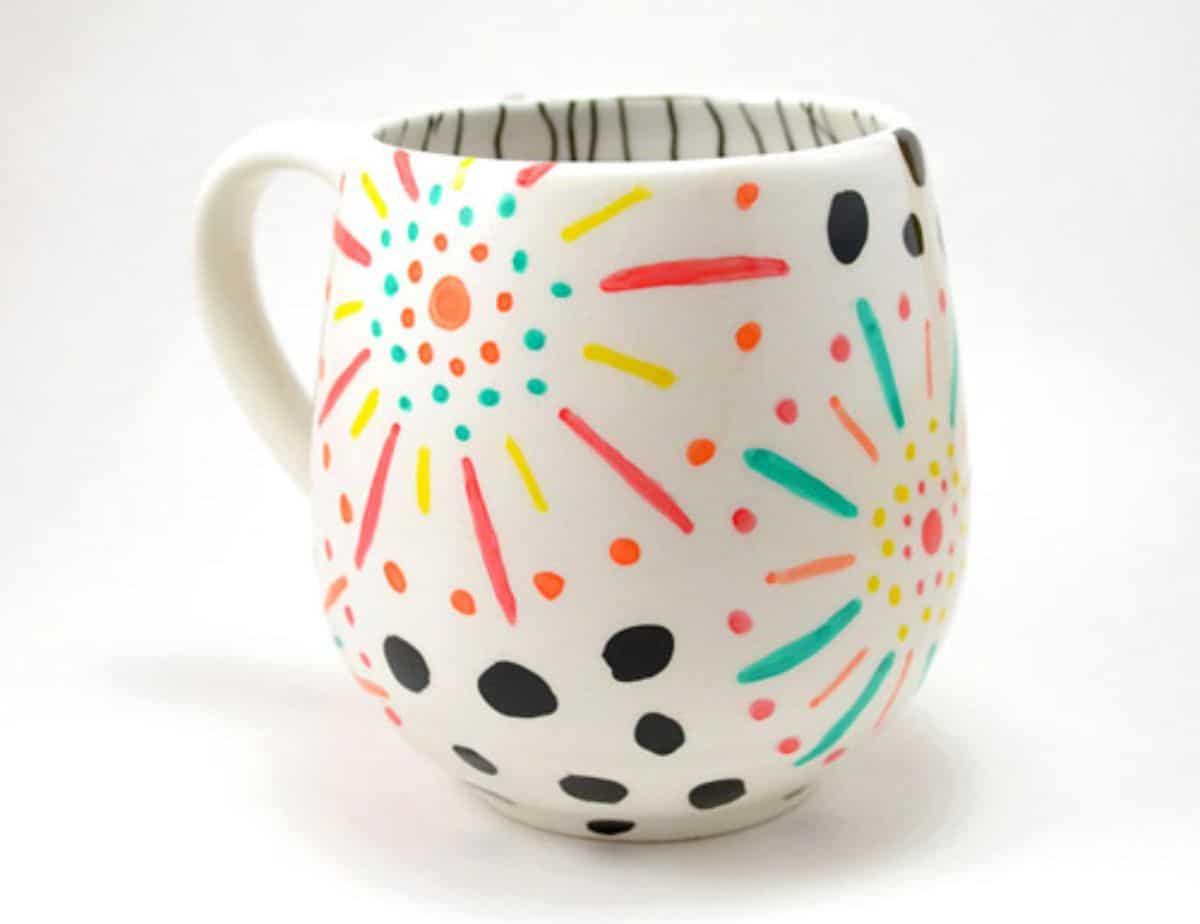 Dashes and Dots DIY Floral Mugs