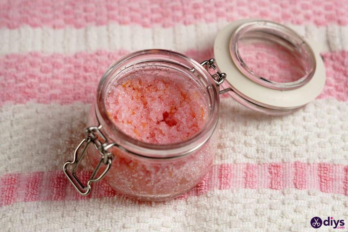 DIY Face Scrub with Just 5 Ingredients