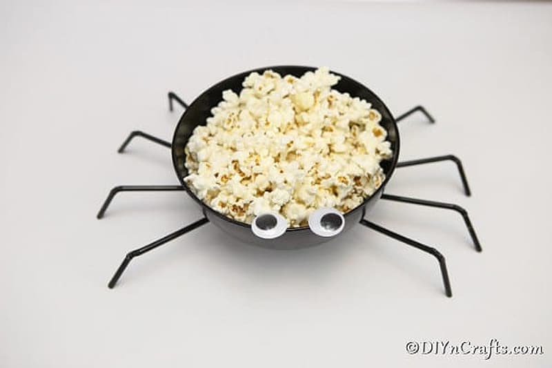 Spider-shaped popcorn bowl