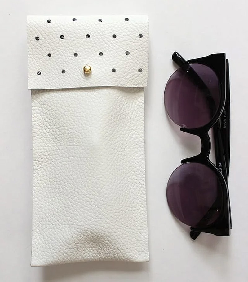 no-sew leather sunglasses pouch