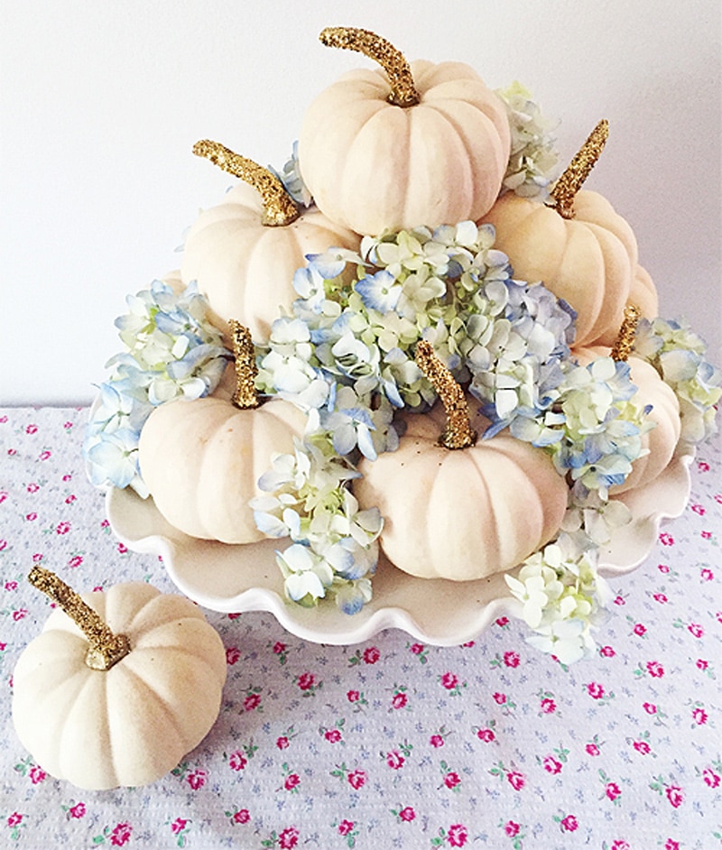 pumpkins and flowers centerpiece