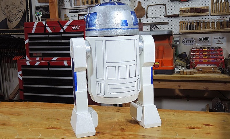 R2-D2 birdhouse