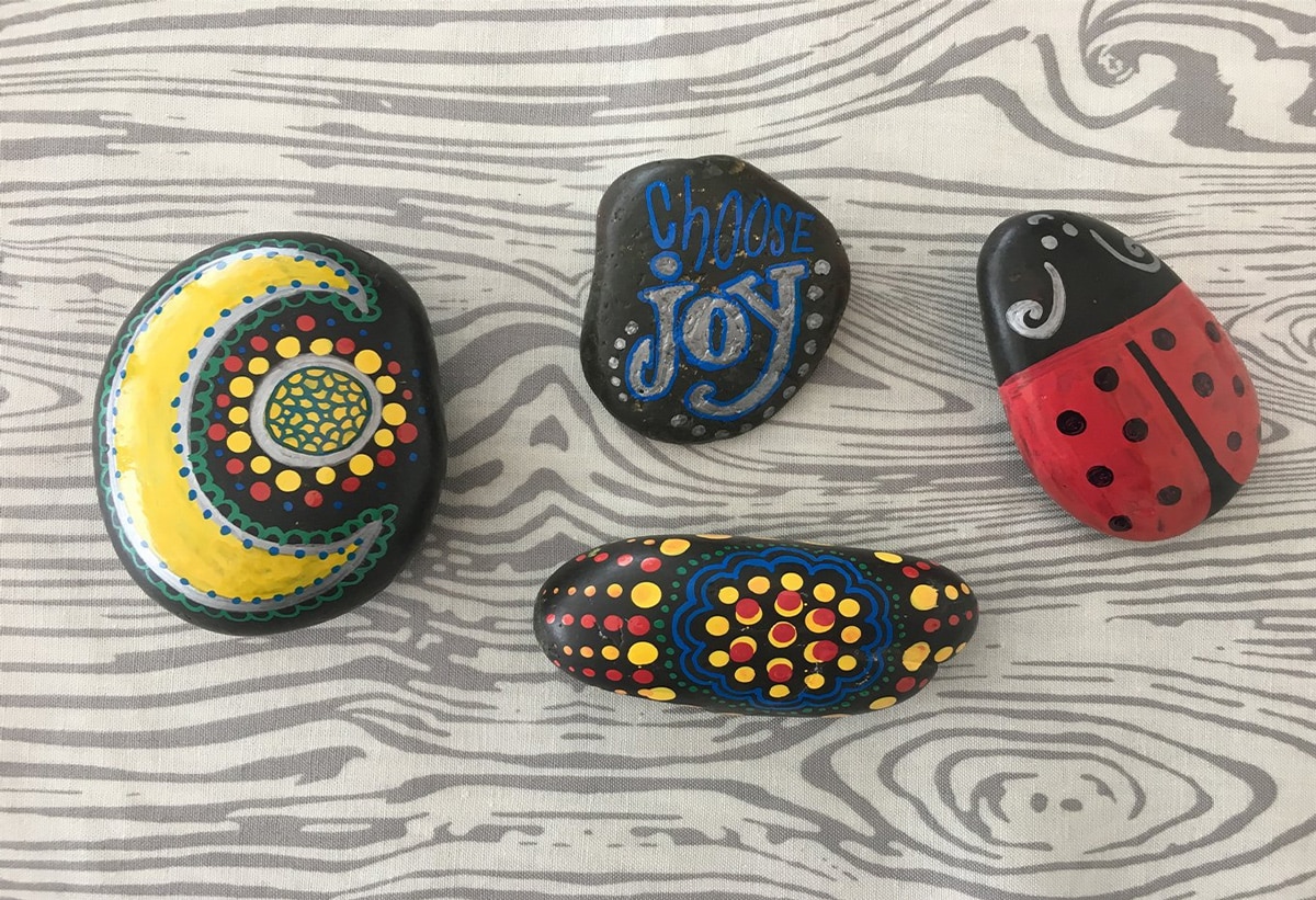 rock painting with sharpie markers