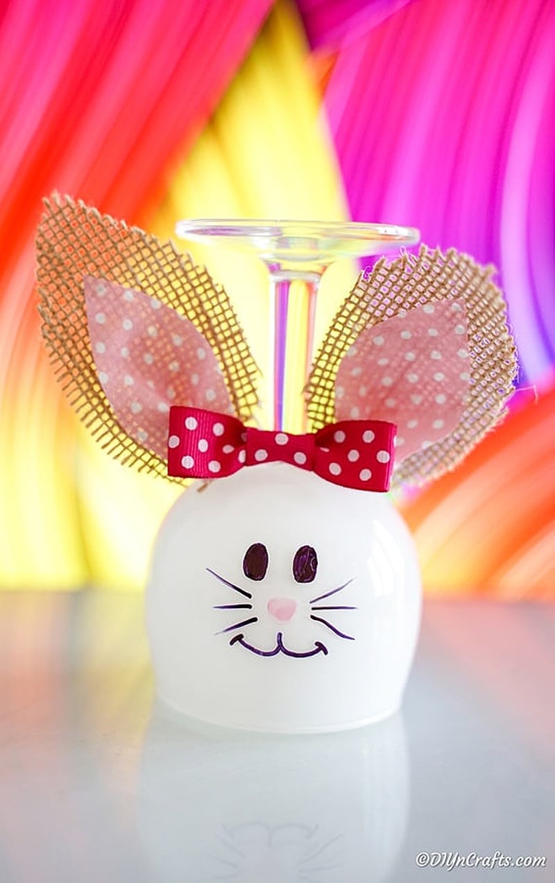 wine glass bunny decoration