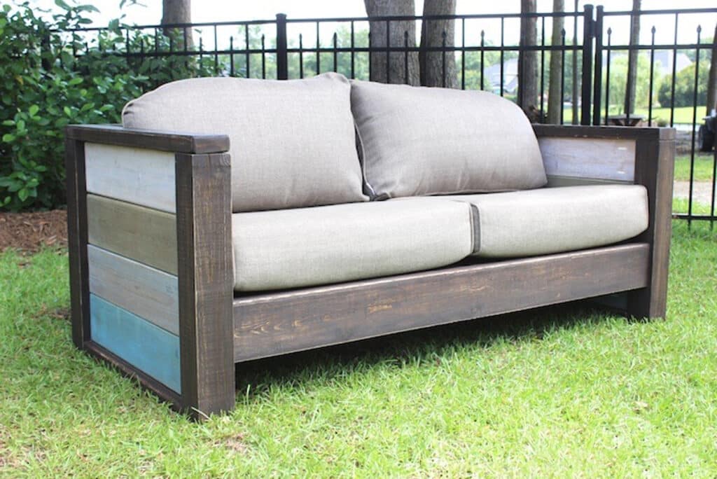 37 DIY Sofa Ideas and Plans - DIY & Crafts