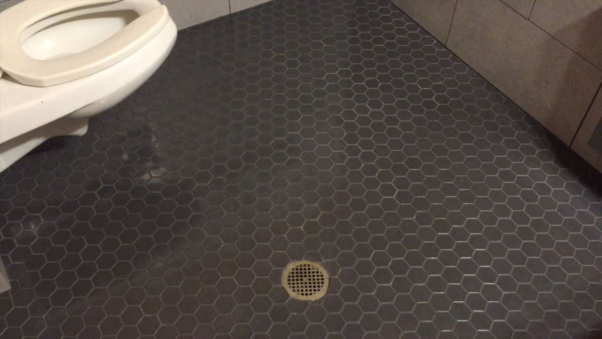 Hexagon Tiles bathroom floor.