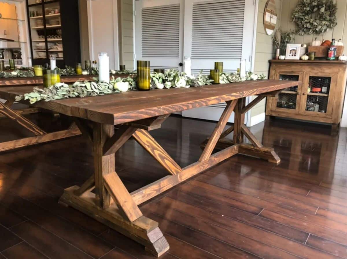 DIY Rustic Farmhouse Table
