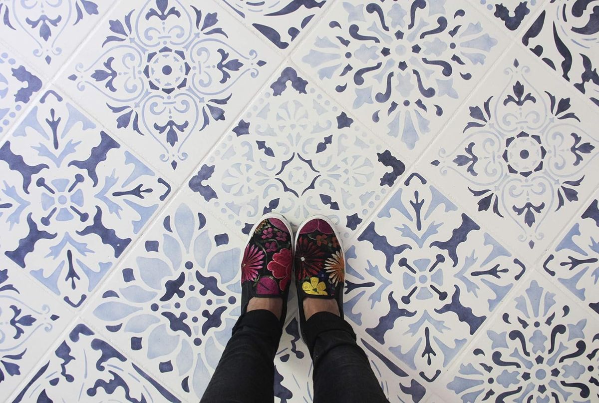 Renaissance Tile Stencils bathroom floor.
