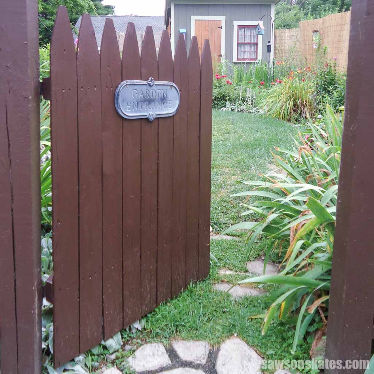 Easy DIY Garden Gate