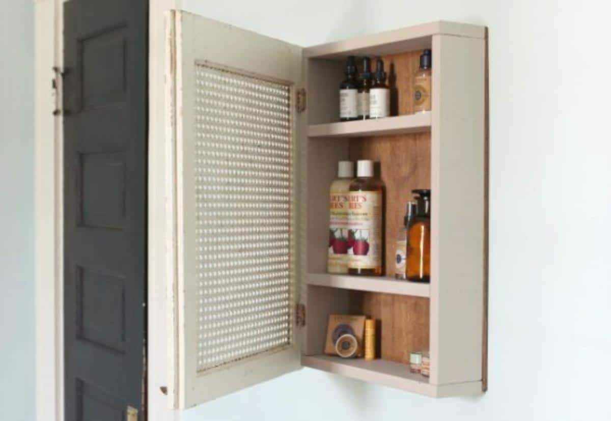 DIY Upcycled Medicine Cabinet
