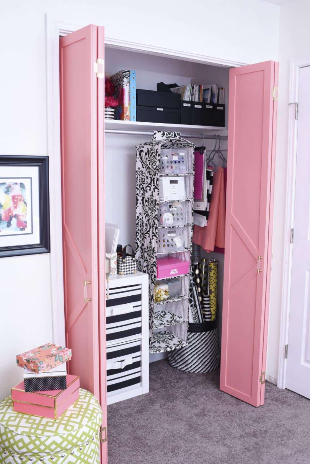 DIY Coral & Glam Bi-Fold Closet Door Makeover
