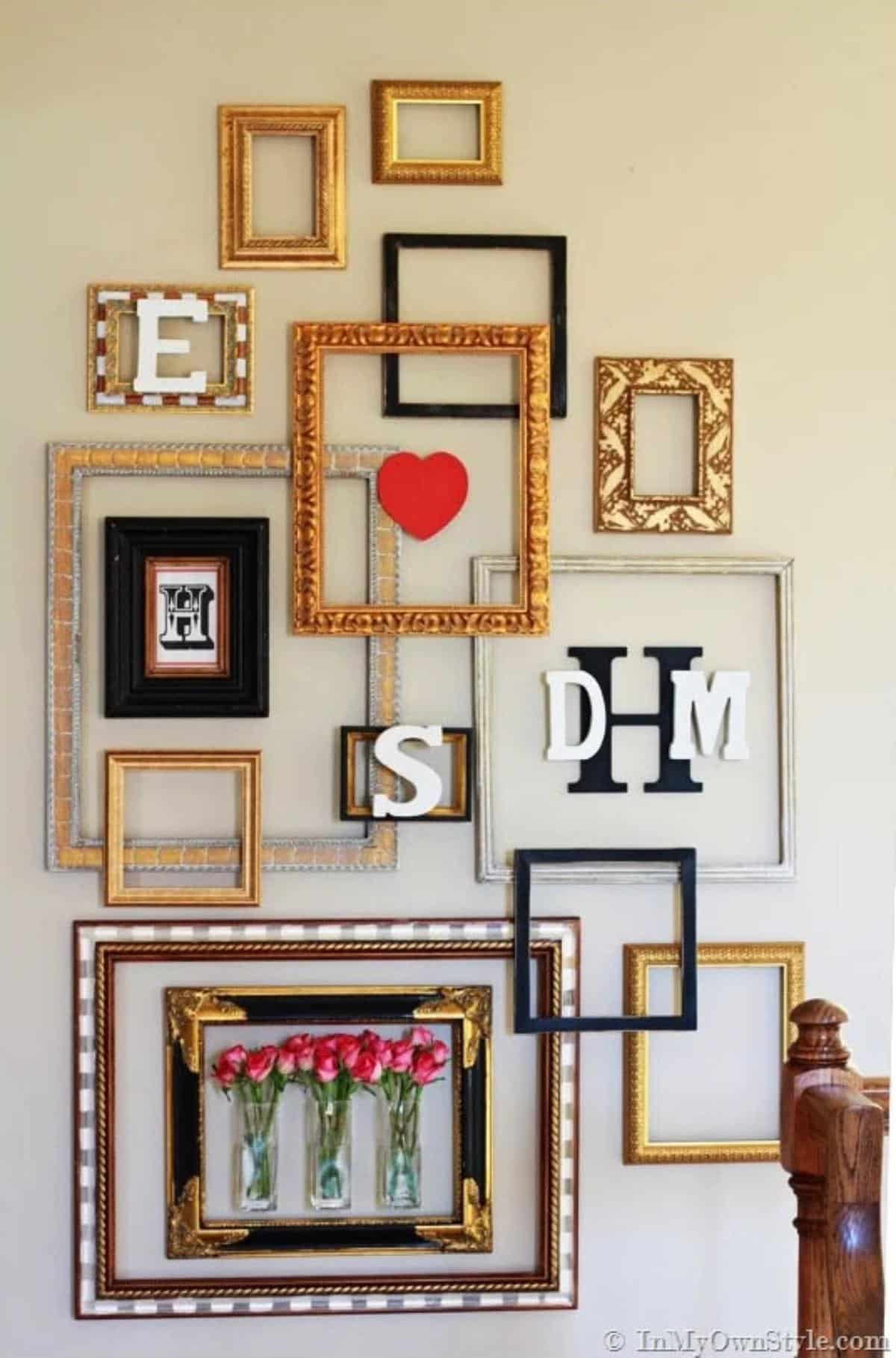 DIY Empty Picture Frame Gallery Wall