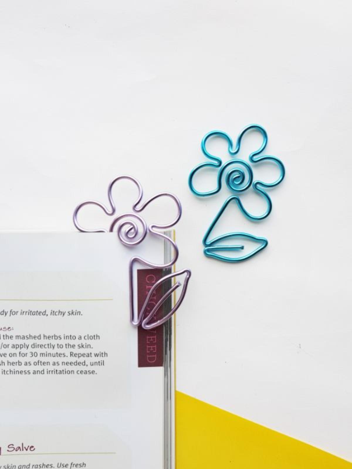 DIY Wire Flower Bookmarks