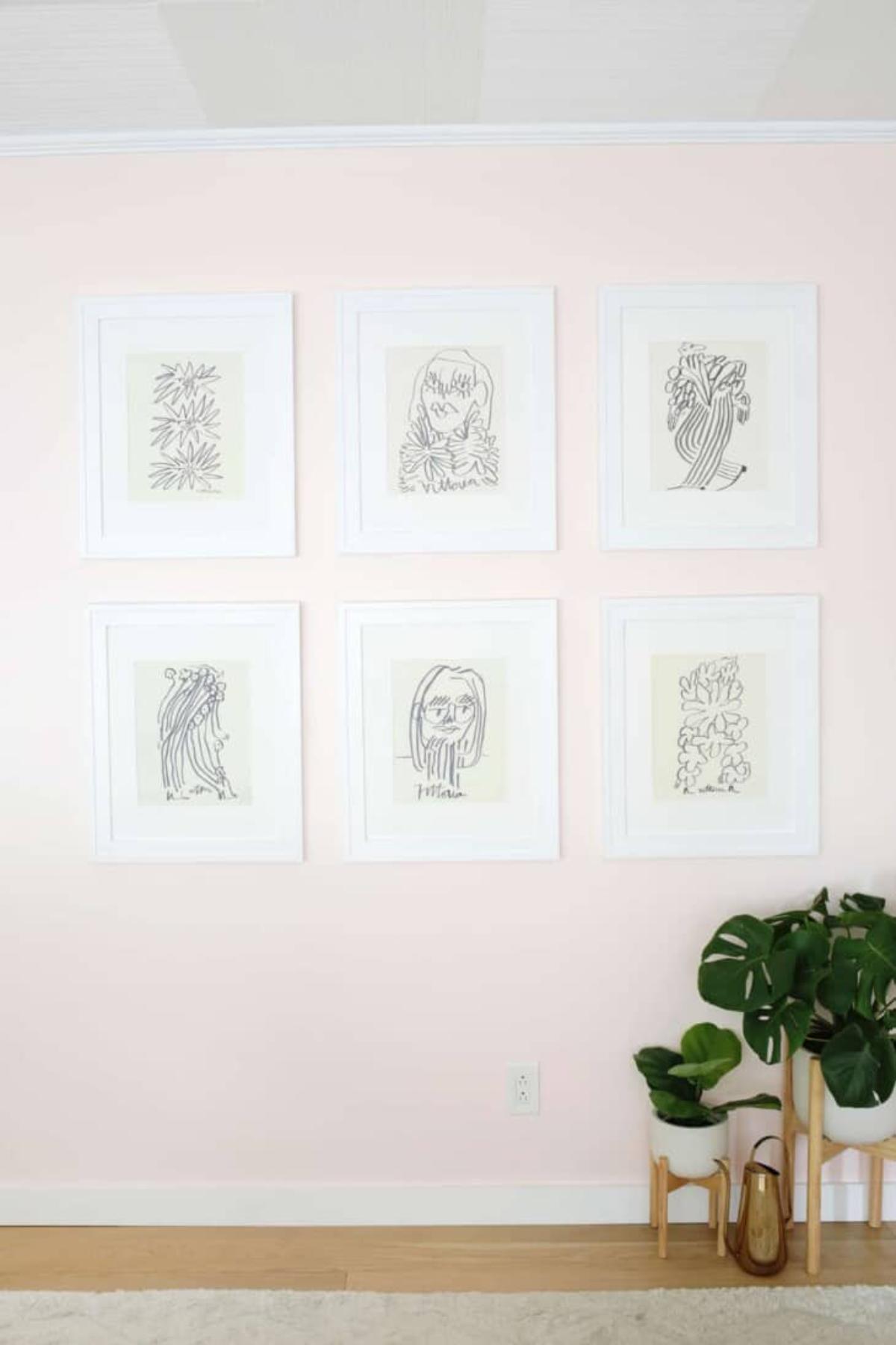 Easy Black and White Gallery Wall Idea