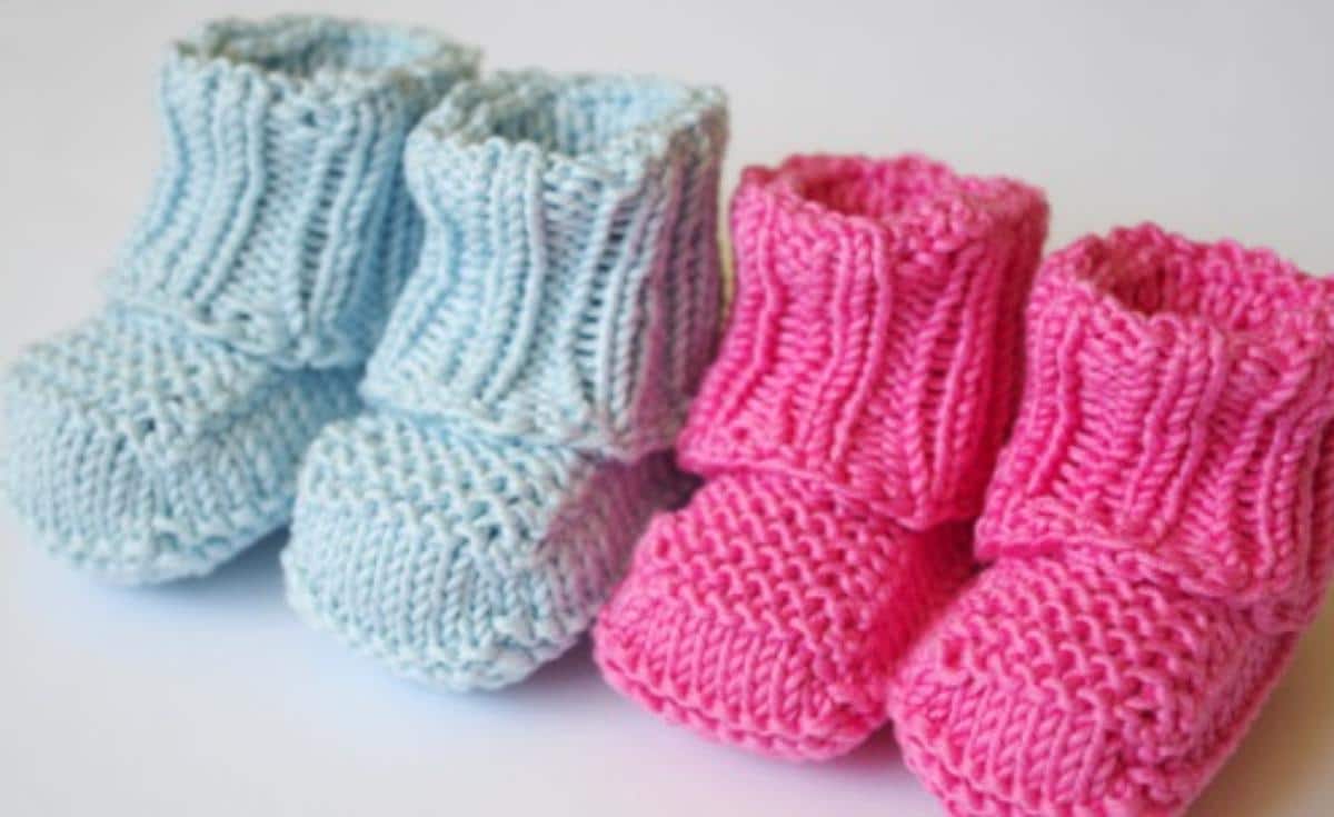 No Sew Knitted Baby Booties