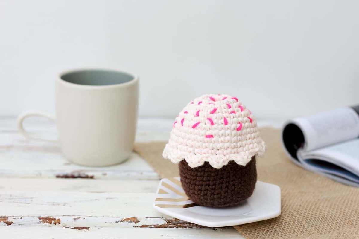 Amigurumi Crochet Cupcake