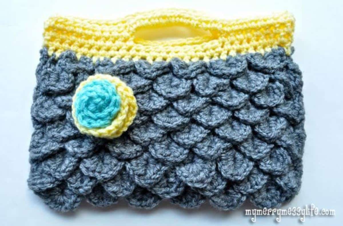 Crochet Crocodile Clutch Purse