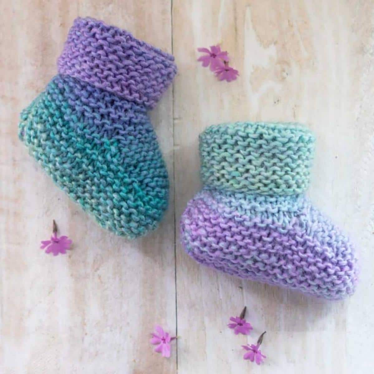 Knit Baby Booties
