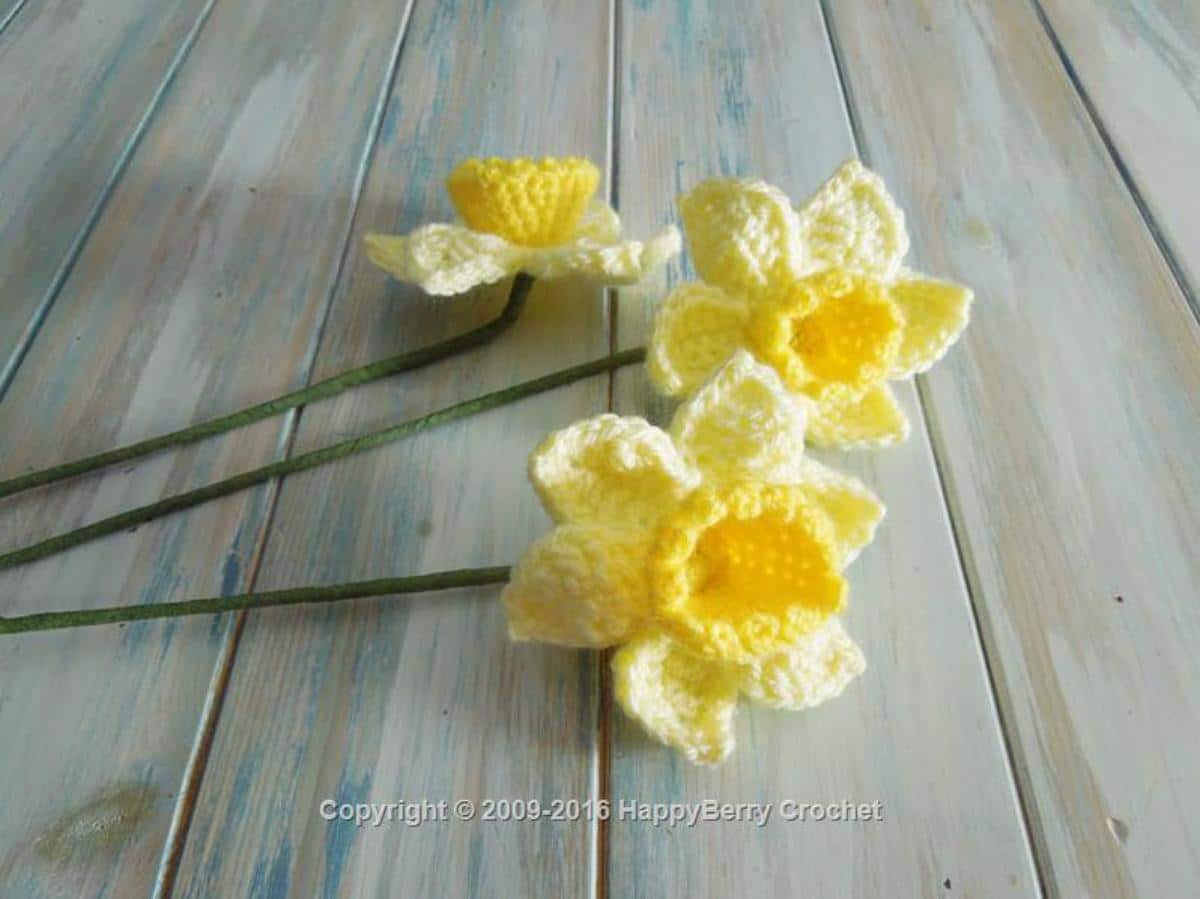 Crochet Spring Daffodils