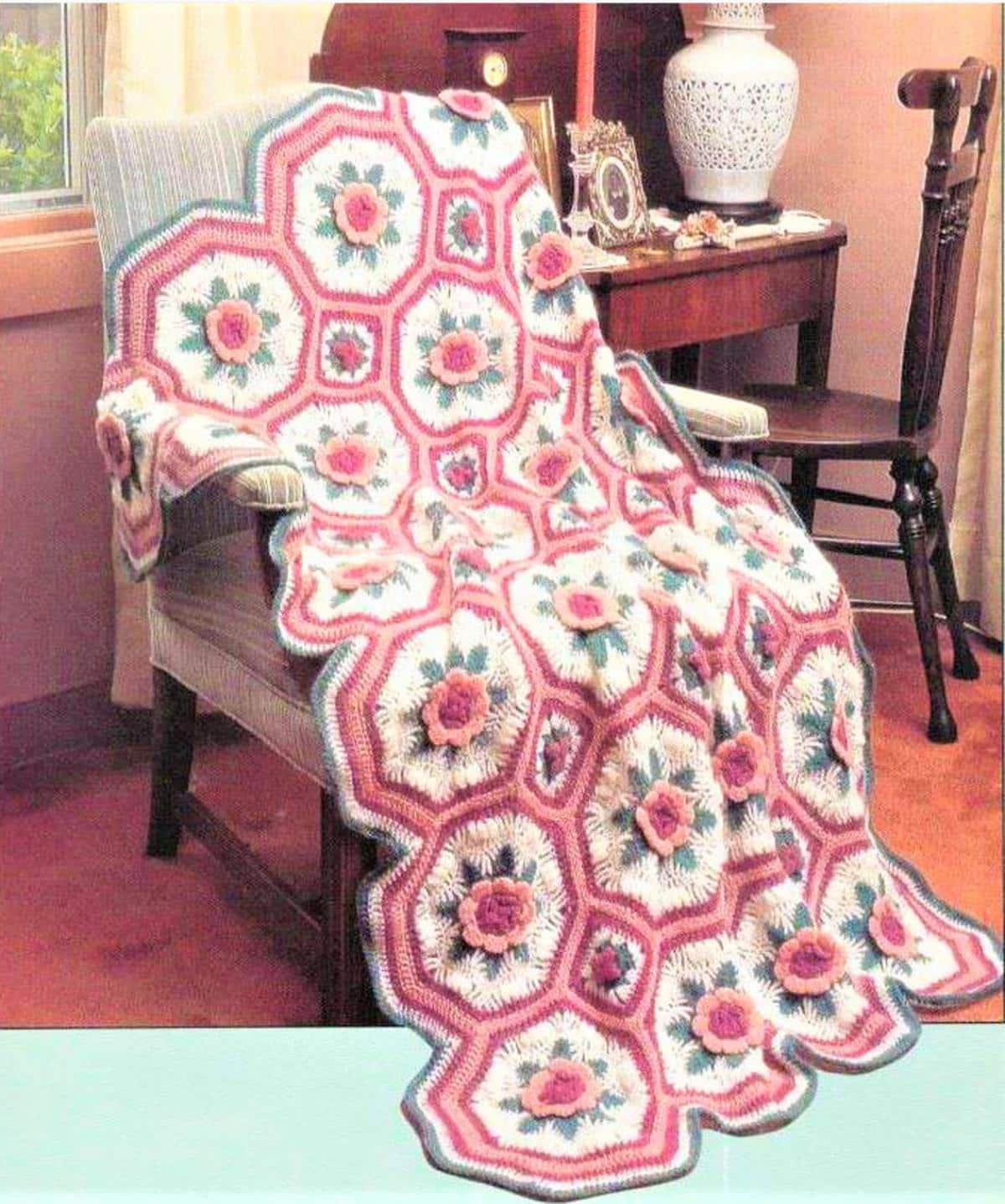 Vintage Victoria Garden Afghan Bedspread