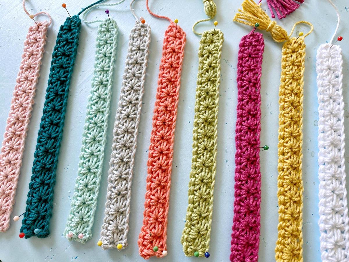 Simply Daisy Crochet Bookmarks