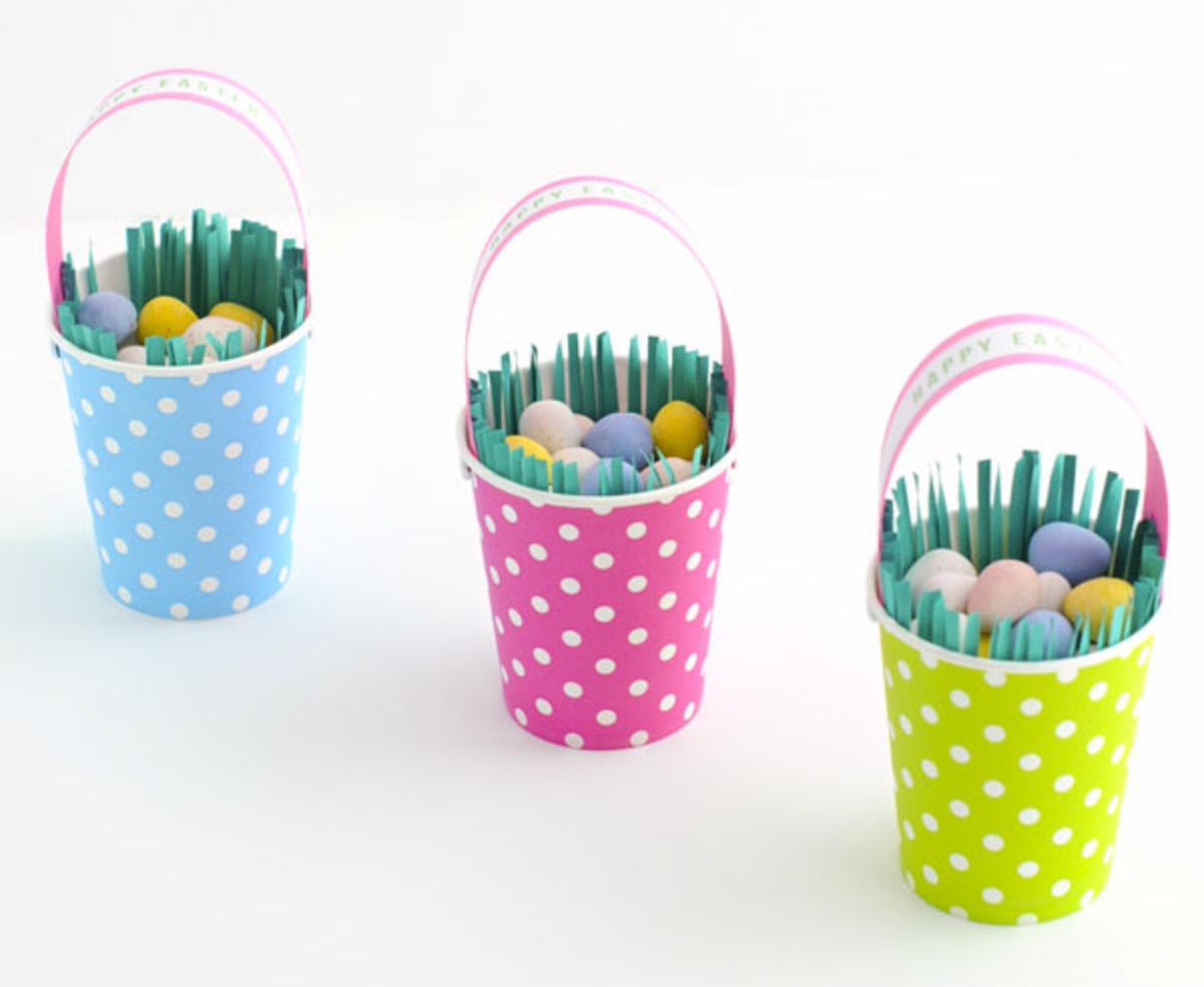 DIY Paper Cup Easter Baskets