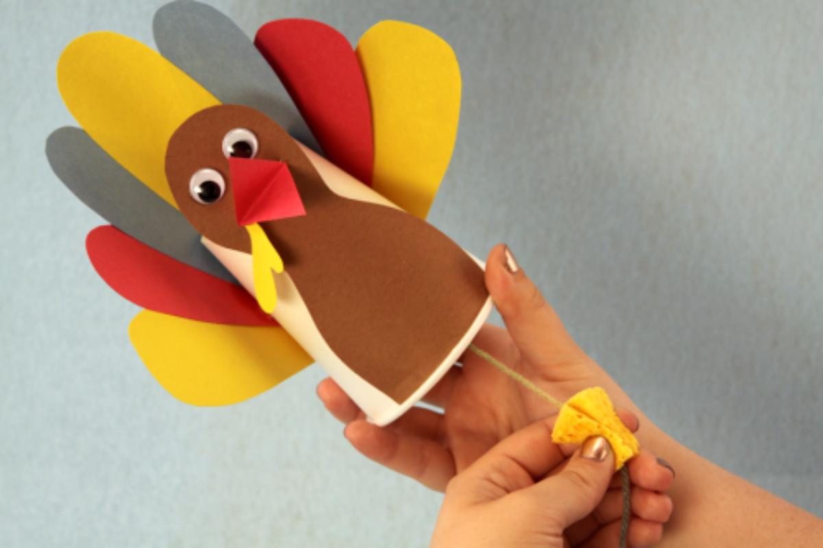Paper Cup Squawking Turkey