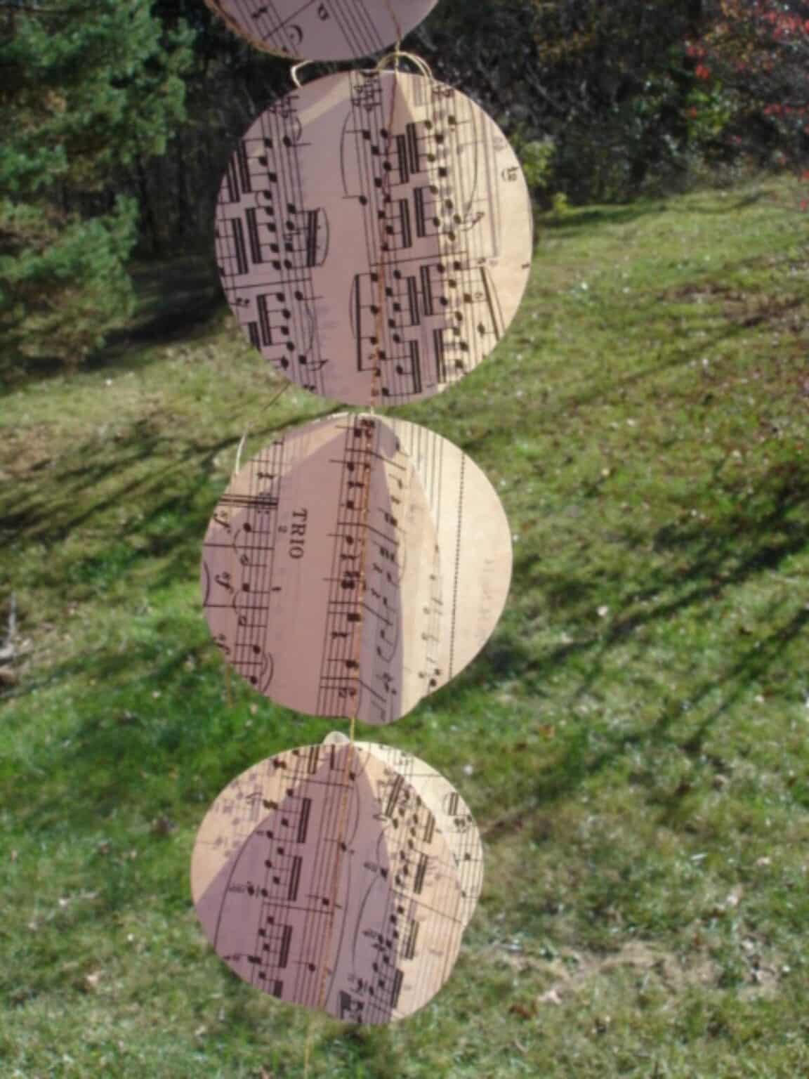 40 Sheet Music Crafts - DIY & Crafts