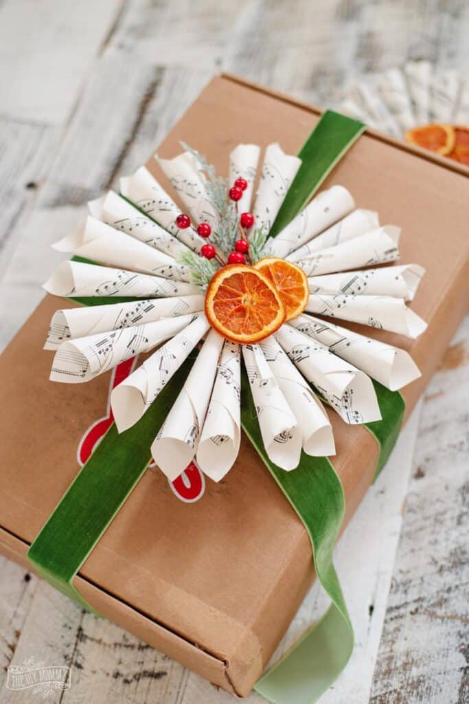 40 Sheet Music Crafts - DIY & Crafts